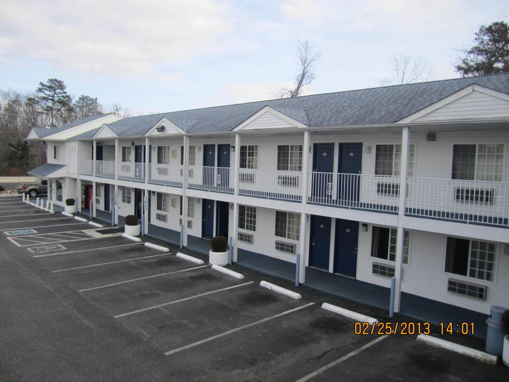 Sunshine Motel Абсекон Екстериор снимка
